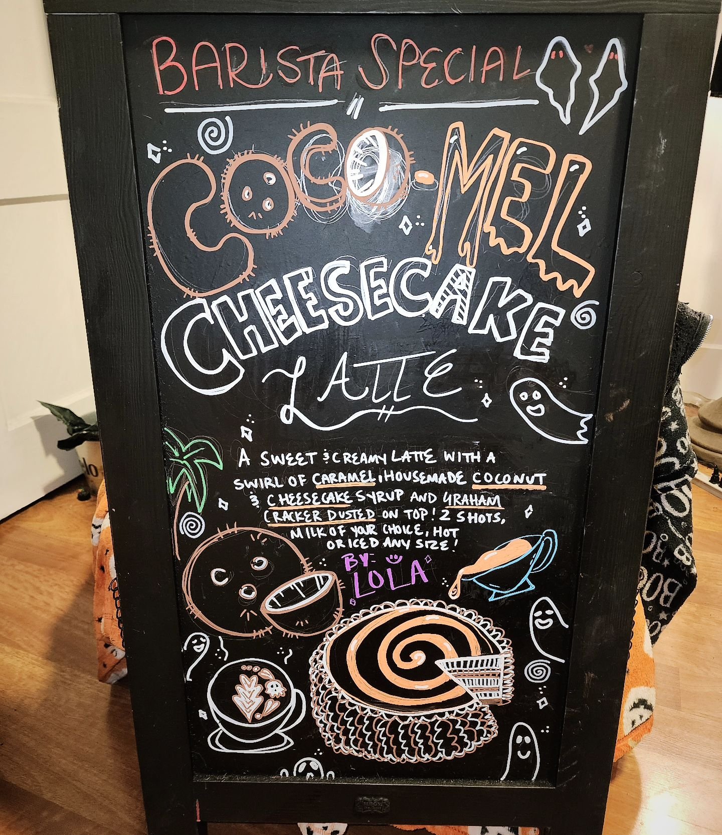 Another special that ended before posting because it was flying off the shelves! Lolas CocoMel Cheesecake Latte is a coconut caramel and cheesecake latte topped with a graham cracker crust dust. Creamy and not too sweet, it was definitely a creation 